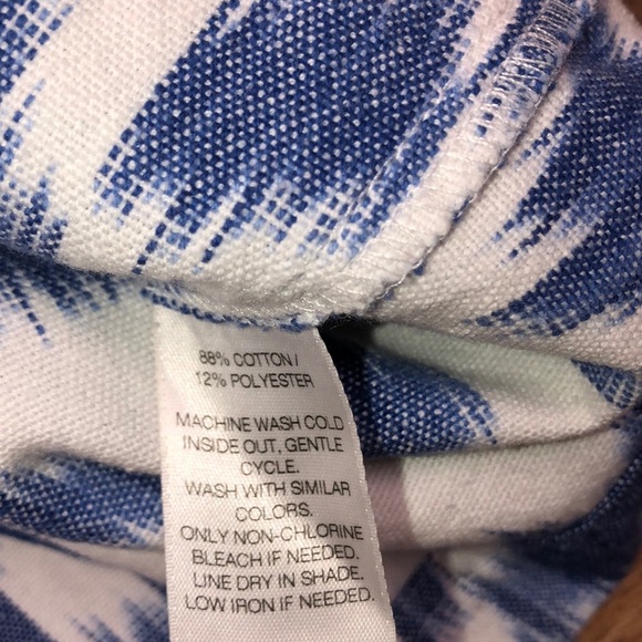 Vineyard Vines size xsmall blue print Preppy top - Picture 5 of 5